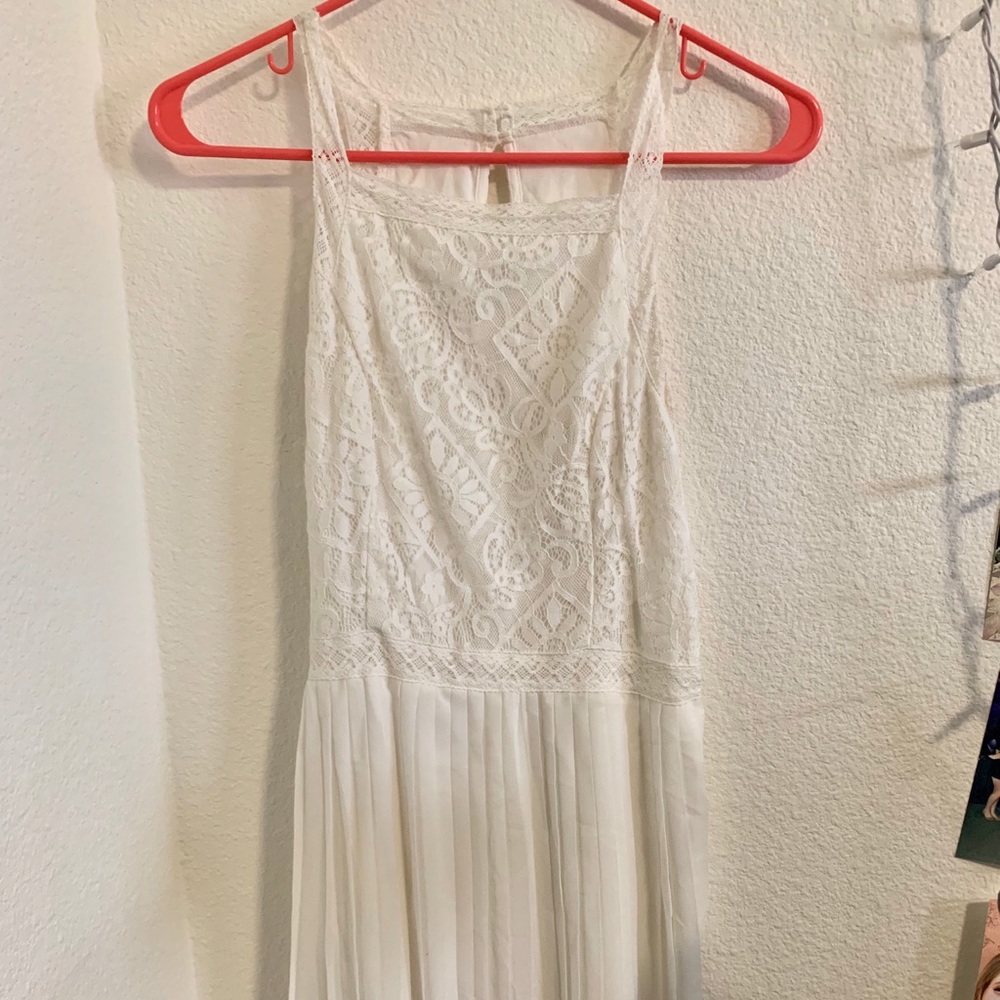 NWOT Hollister White Lace Dress